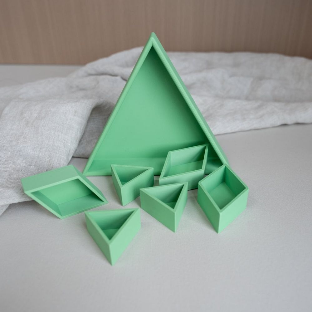 Grennn Inlegdriehoek 'Mandigo' groen pastel